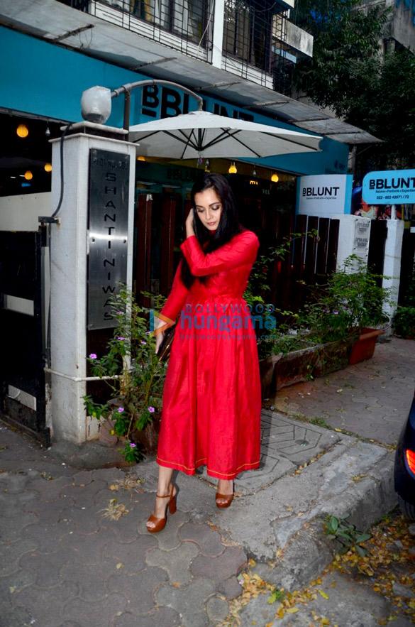 dia mirza spotted at bblunt 3
