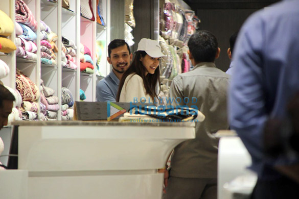 disha patani spotted in bandra 4