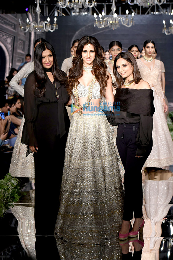 disha patani walks for jade at the wedding junction show 2