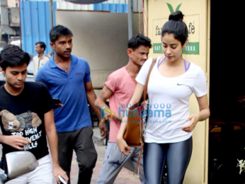 Janhvi Kapoor and Ishaan Khatter spotted at Farmers Cafe