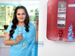 Jaya Prada snapped shooting an advertisement for Reliant RO+UV