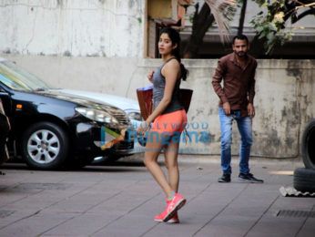 Jhanvi Kapoor, Aayush Sharma and Sophie Choudry snapped in Mumbai