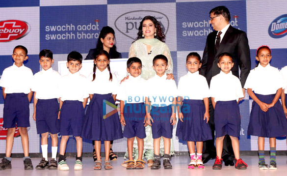 kajol attends swachh aadat swachh bharat initiative 3