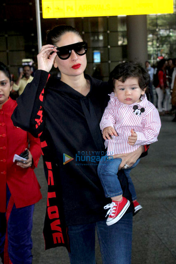 Kareena Kapoor Khan and her son Taimur Ali Khan snapped returning from London Kareena Kapoor Khan and her son Taimur Ali Khan snapped returning from London