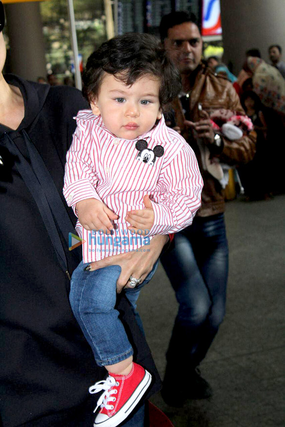 Kareena Kapoor Khan And Her Son Taimur Ali Khan Snapped Returning From