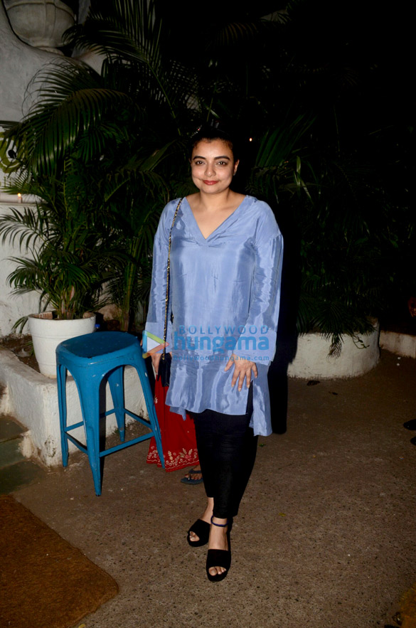 katrina kaif varun dhawan and others snapped at olive 4