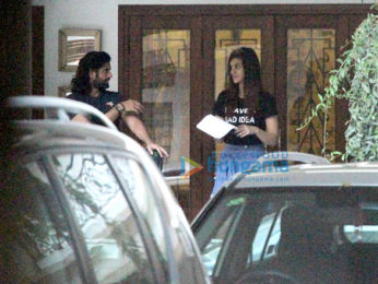 Kriti Sanon spotted at Bandra