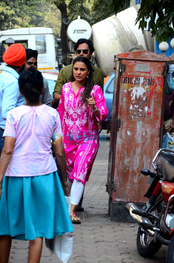 lara dutta snapped at indigo in bandra 6