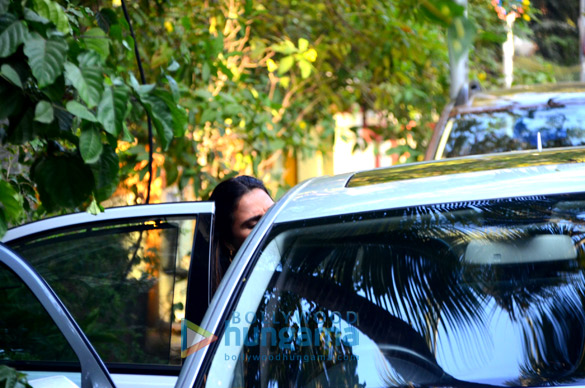 lara dutta snapped in mumbai 4