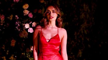Celebrity wallpaper of Manushi Chhillar