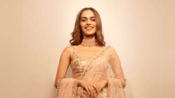 Celebrity wallpapers of Manushi Chhillar
