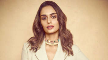 Celebrity wallpaper of Manushi Chhillar
