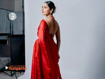 Celebrity wallpaper of Manushi Chhillar