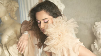 Celeb Wallpapers Of Manushi Chhillar