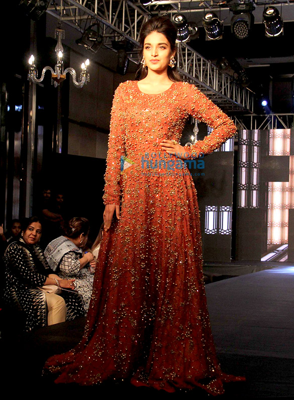 nidhhi agerwal walks at the wedding junction show 3