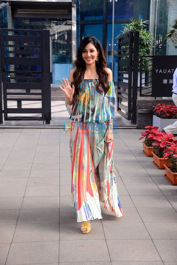 pooja chopra snapped at bkc 1