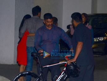 Ranbir Kapoor takes a ride on his cycle to home after movie shoot