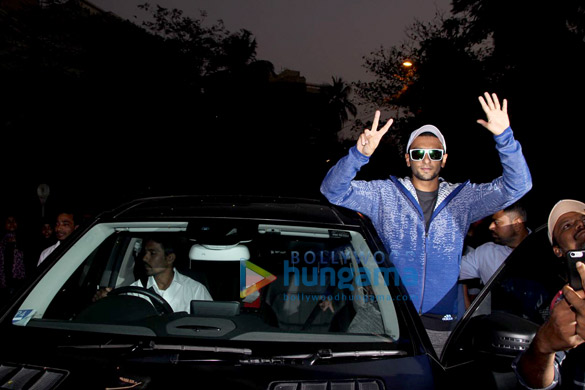 ranveer singh snapped outside otters club 6 3
