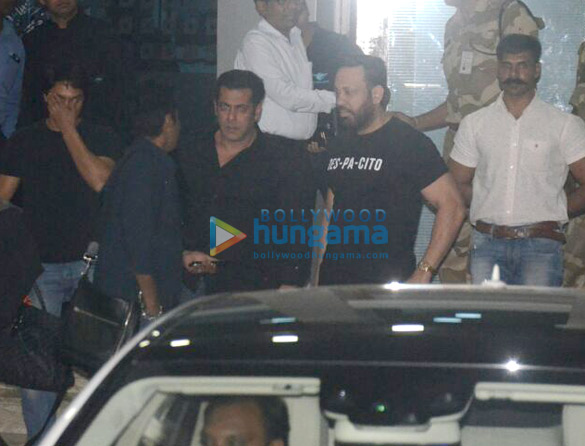 salman khan snapped after appearing in court 3