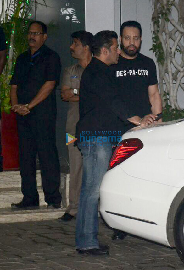 salman khan snapped after appearing in court 4