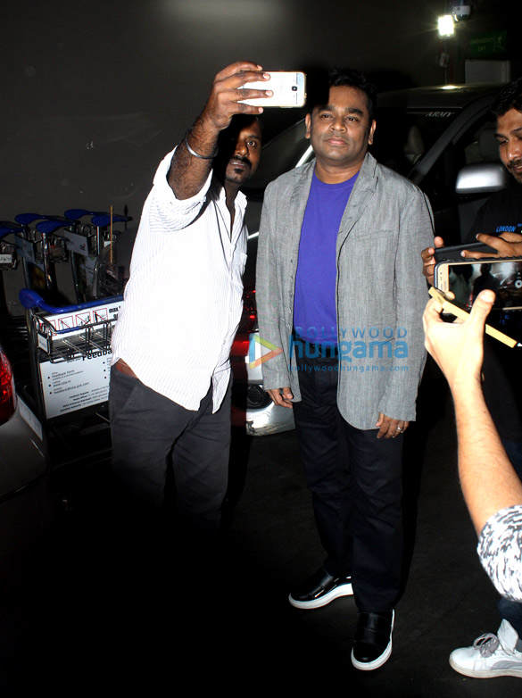 sanjay dutt suniel shetty and others snapped at the airport 3