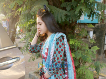 Sara Ali Khan spotted with mother Amrita Singh at Kromakay saloon in Juhu
