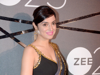 Shah Rukh Khan, Akshay Kumar, Deepika Padukone and others attend a bash held to celebrate 25 years of Zee network