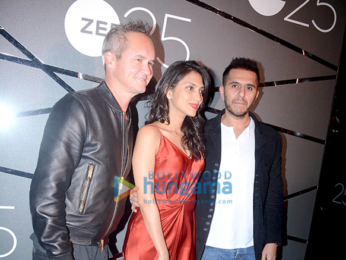 Shah Rukh Khan, Akshay Kumar, Deepika Padukone and others attend a bash held to celebrate 25 years of Zee network