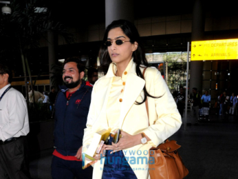 Sonam Kapoor, Kamal Haasan and Ileana D'Cruz Snapped at the airport