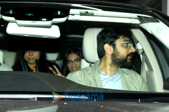 sonam kapoor rhea kapoor spotted at padman screening at sunny super sound in juhu 6
