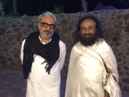 Sri Sri Ravi Shankar watches Padmaavat; terms Sanjay Leela Bhansali’s film as ‘beautiful tribute to Queen Padmavati’