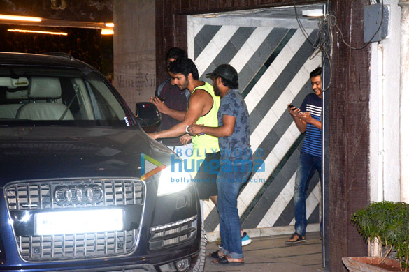 varun dhavan spotted at the gym 3