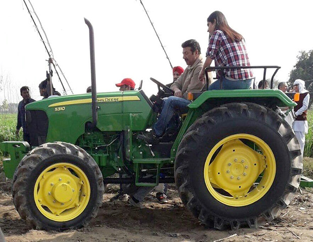 Sunny Deol shoots for an ad commercial and his rugged avatar will definitely impress his fans