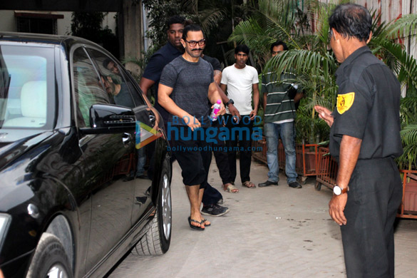 aamir khan spotted at the sukho thai spa 6