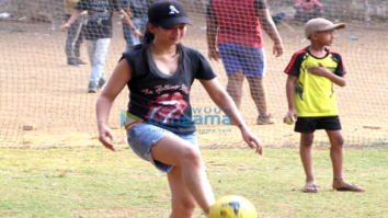 Akshara Haasan snapped playing football with friends