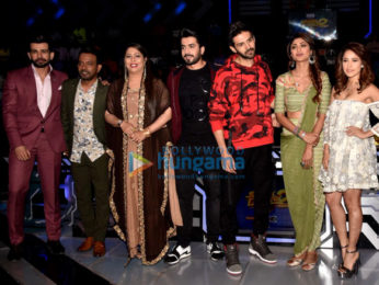 Cast of Sonu Ke Titu Ki Sweety snapped on the sets of Super Dancer 2