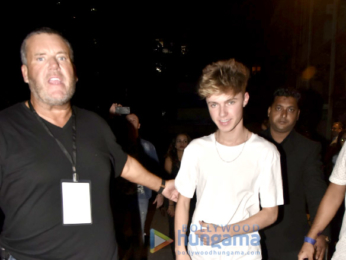 Celebs attend HRVY concert