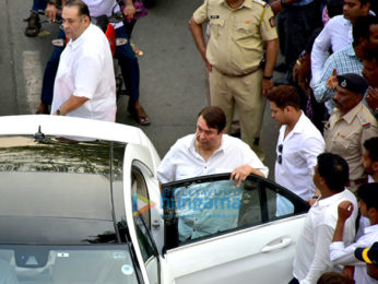 Celebs attend Sridevi's cremation ceremony at Seva Samaj Crematorium and Hindu Cemetery in Vile Parle, Mumbai