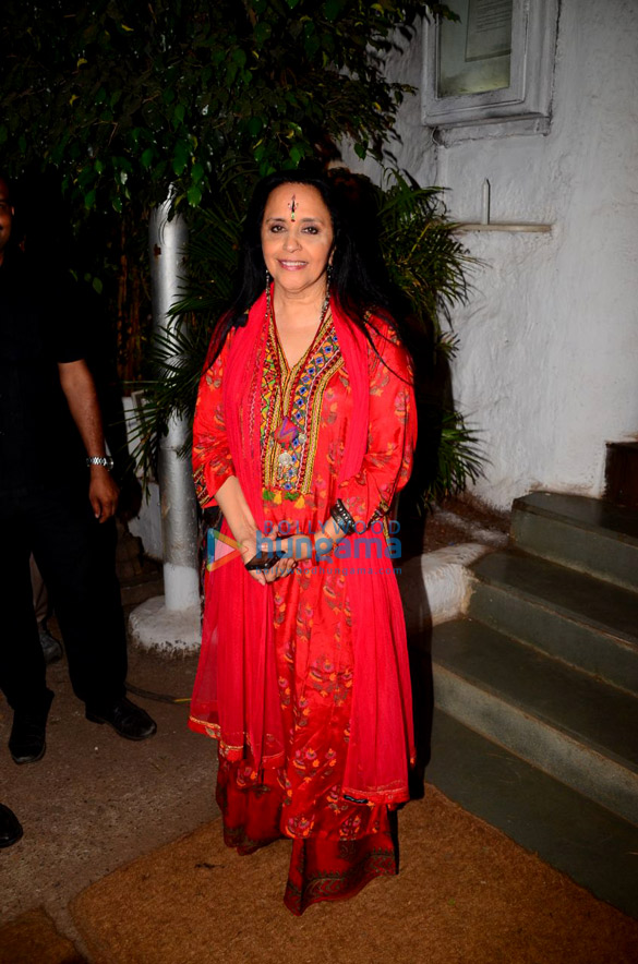 celebs grace manmohan shettys birthday party at olive in bandra 9