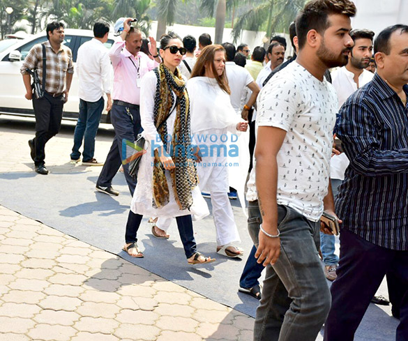 celebs snapped attending sridevis condolence meeting at celebrations sports club9 23