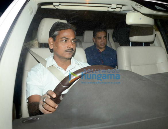 farhan akhtar and his mother saroj khan ritesh sidhwani and farah khan snapped at anil kapoors house 009 5
