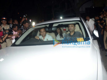 Farhan Akhtar and his mother, Saroj Khan, Ritesh Sidhwani and Farah Khan snapped at Anil Kapoor’s house