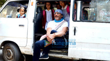 Jackie Shroff poses with school children in Bandra