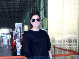 Kanika Kapoor, Shraddha Kapoor, Sidharth Malhotra, Sophie Choudry snapped at the airport