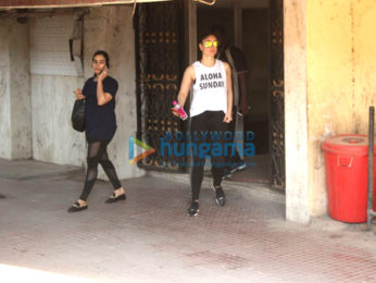 Kareena Kapoor Khan spotted outside her gym in Bandra