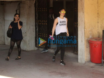 Kareena Kapoor Khan spotted outside her gym in Bandra