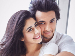 Loveratri couple Aayush Sharma and Warina Hussian look adorable in their first picture together