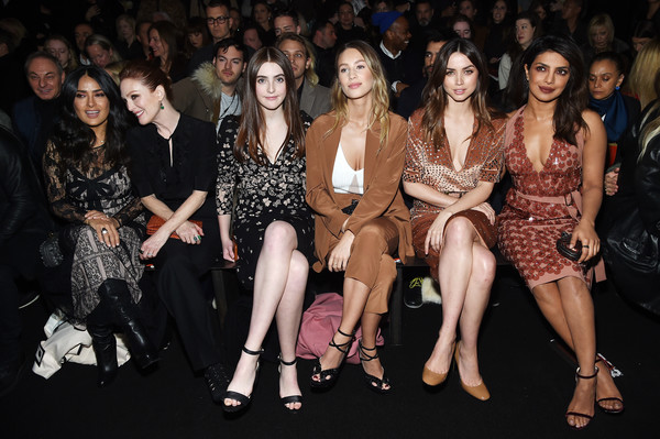 Priyanka Chopra looks sinful in her Mandy Moore inspired chocolaty outing at New York Fashion Week Priyanka Chopra looks sinful in her Mandy Moore inspired chocolaty outing at New York Fashion Week