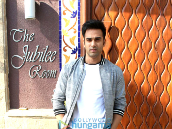 Pulkit Samrat and Kriti Kharbanda snapped promoting 'Veerey Ki Wedding'