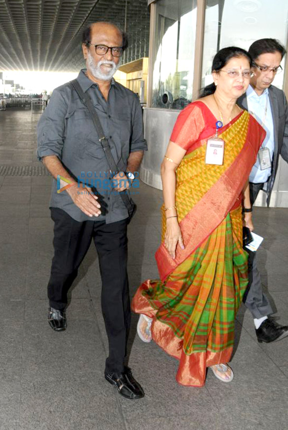 rajinikanth deepika padukone and others snapped at the airport 4